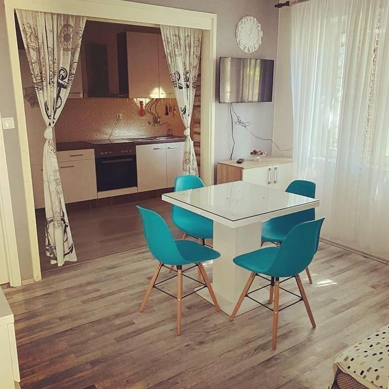 Apartment 51 Gornji Karin Habitación foto