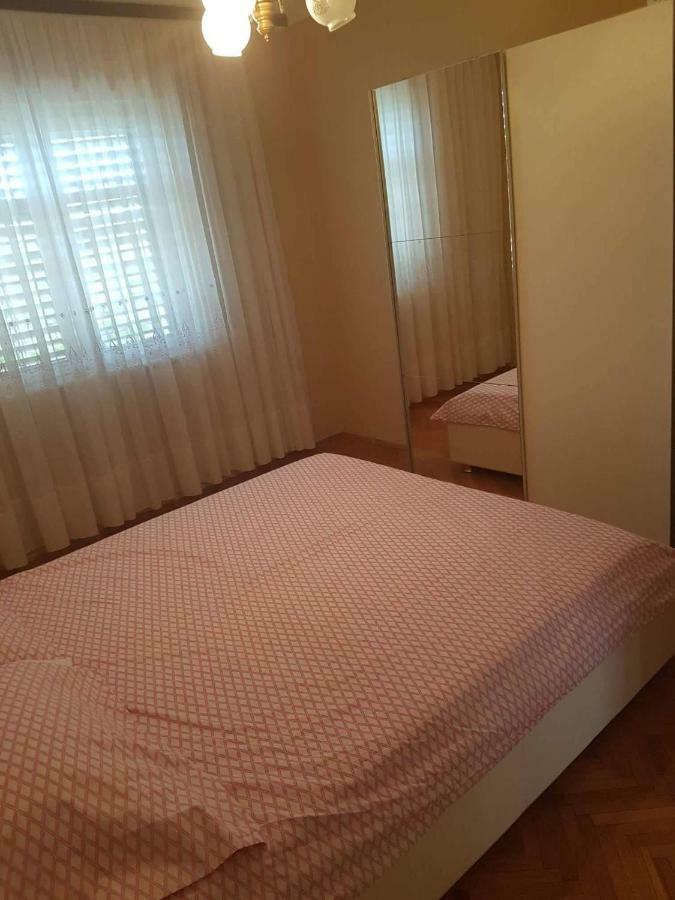 Apartment 51 Gornji Karin Exterior foto