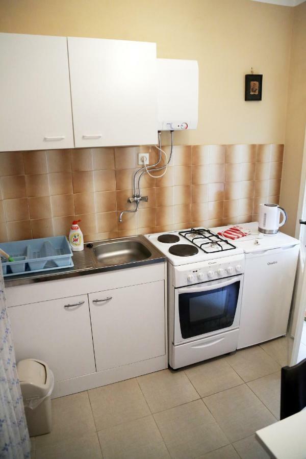 Apartment 51 Gornji Karin Exterior foto